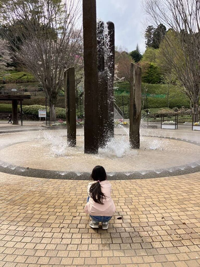 愛川公園、噴水広場