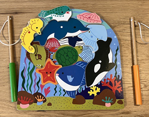 魚釣りもできる海の生き物木製パズル